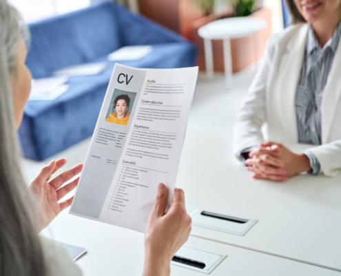 9 tips for catching cv liars