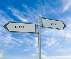 5 things to consider when buying vs leasing equipment